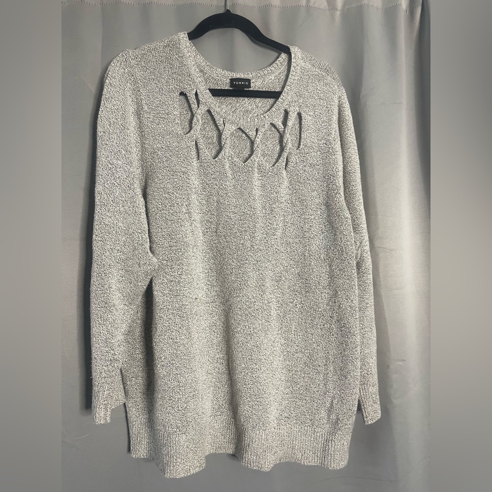 Torrid Gray Cutout Crew Neck Sweater Cozy Knit